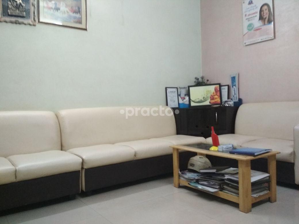 Waiting Area at Mandakini Dental Clinic Vidyaranyapura Bangalore