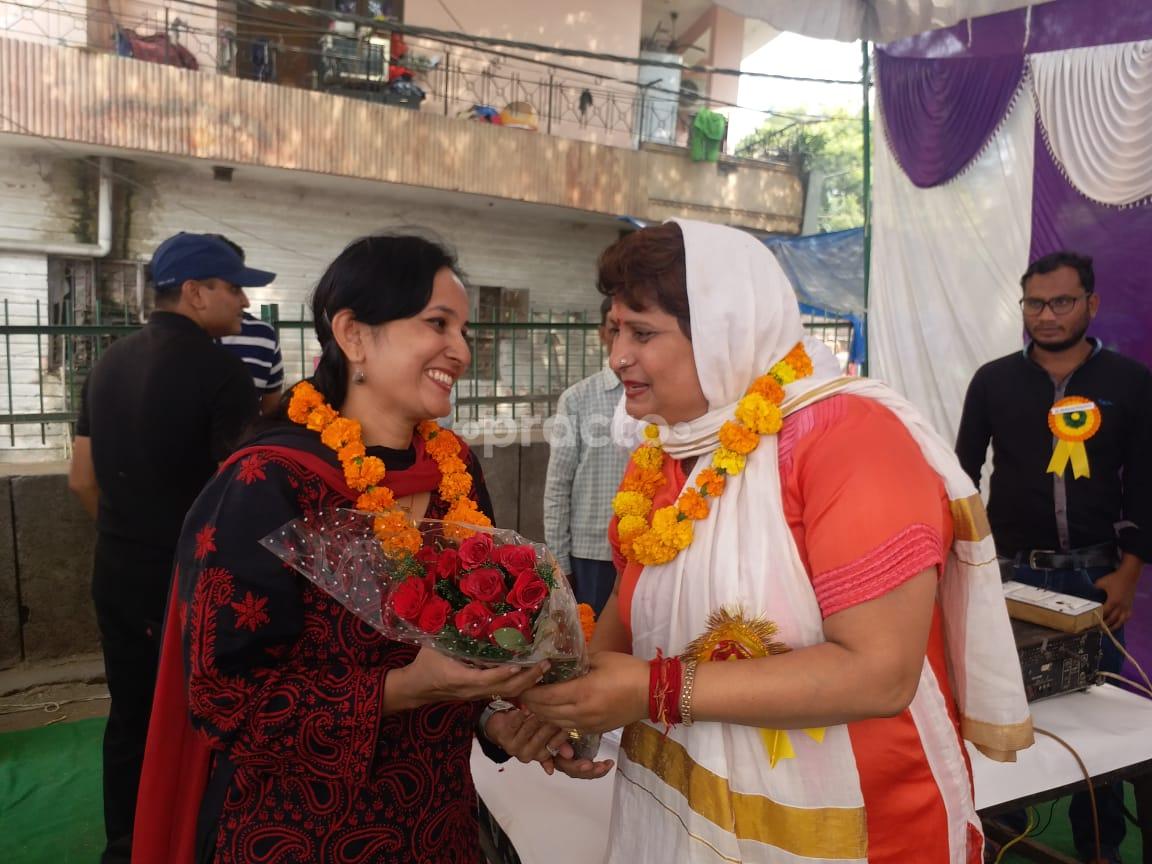 Dr. Shabnam Polyclinic & Diagnostic Sample Collect Center Mehrauli Delhi