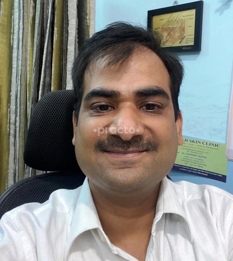 Consultation Room at Balaji Skin Clinic Hari Nagar Delhi