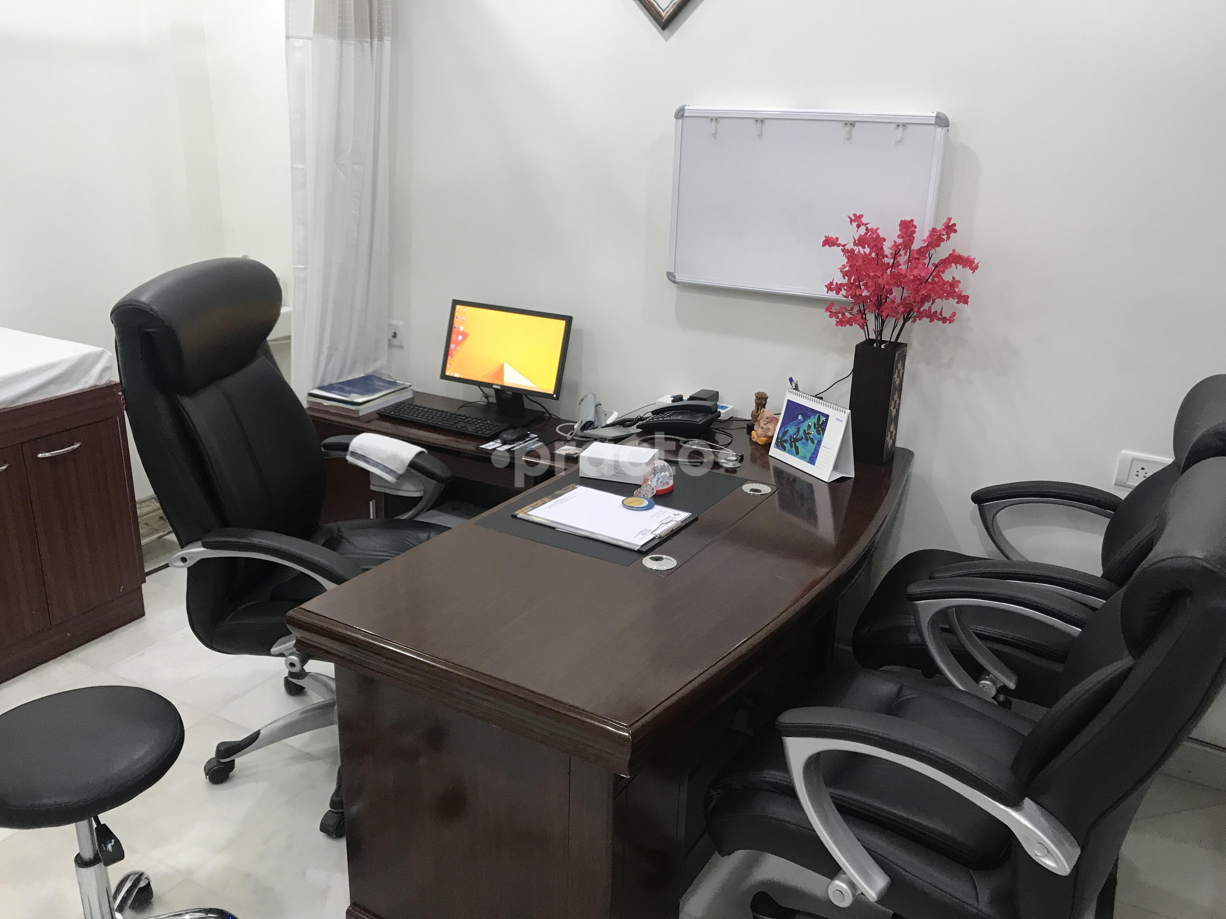 Reception at Aastha Medicare Dwarka Delhi