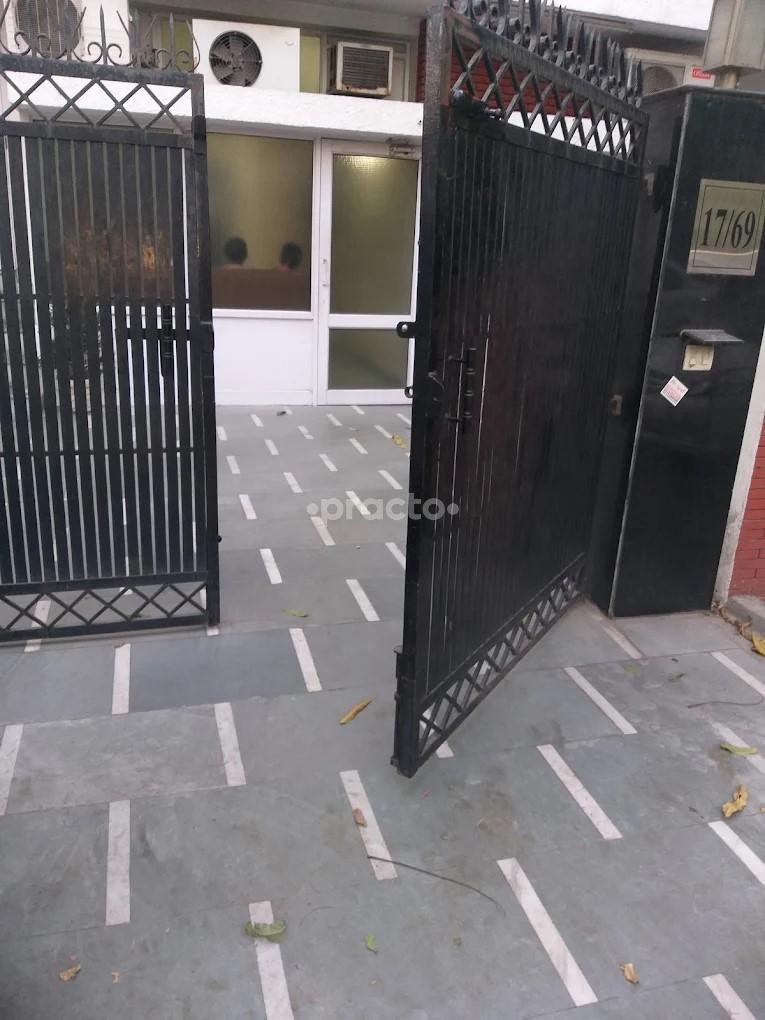 Outside Area at Garg Neuro Centre Punjabi Bagh Delhi