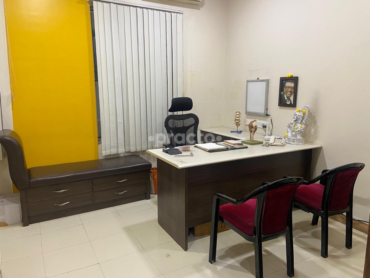 Consultation Room at Prabhu Orthopaedic Centre Rajajinagar Bangalore