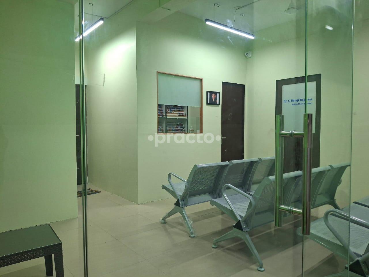 Waiting Area at Sri Sai Homeo Clinic Thiruvanmiyur Chennai