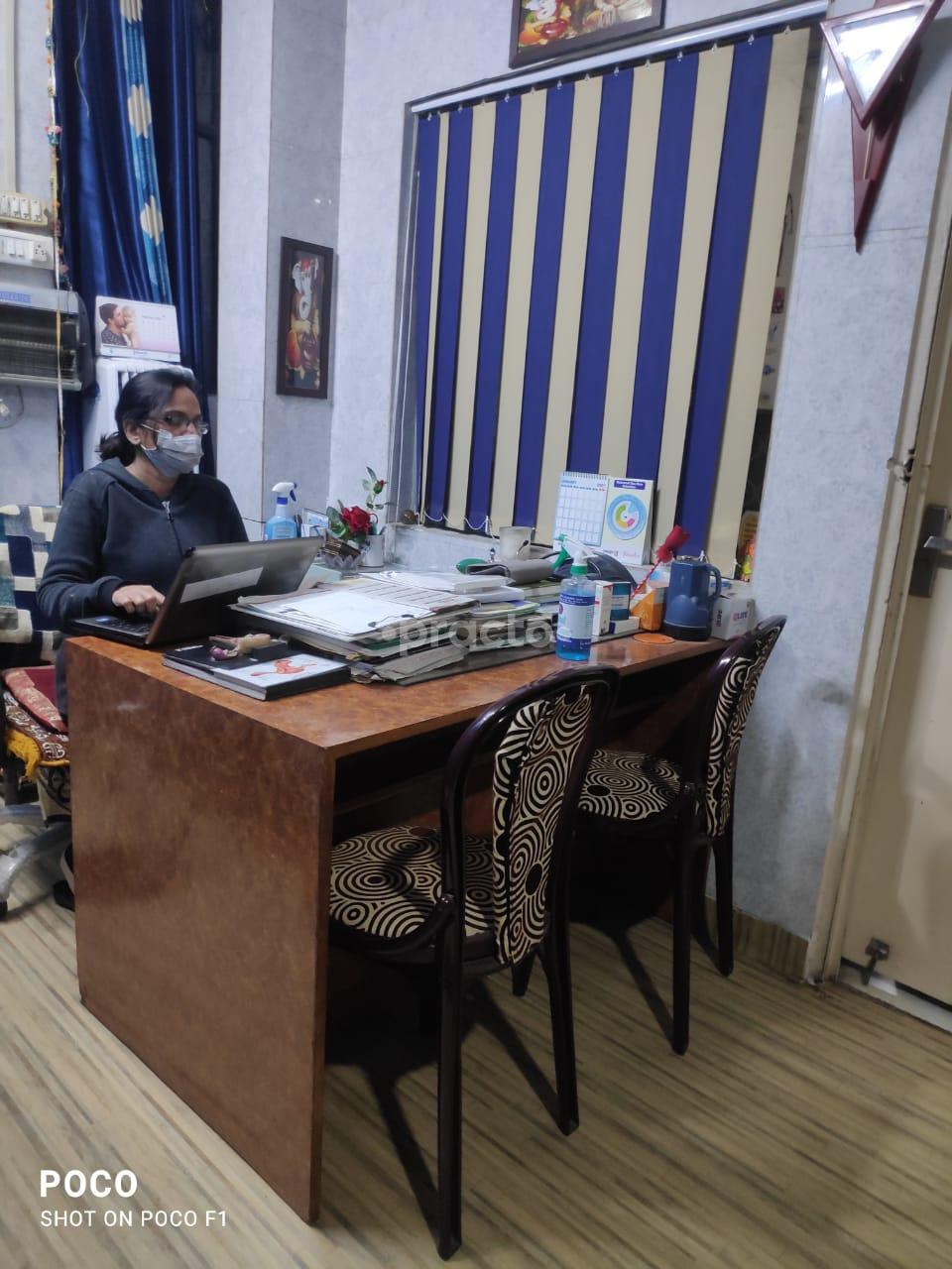 Consultation Room at Family Health Care Clinic Indirapuram Ghaziabad