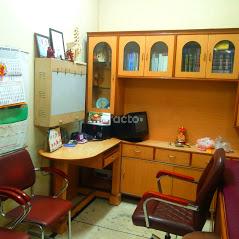 OPD/Ward at Prasham Ortho Clinic Patparganj Delhi
