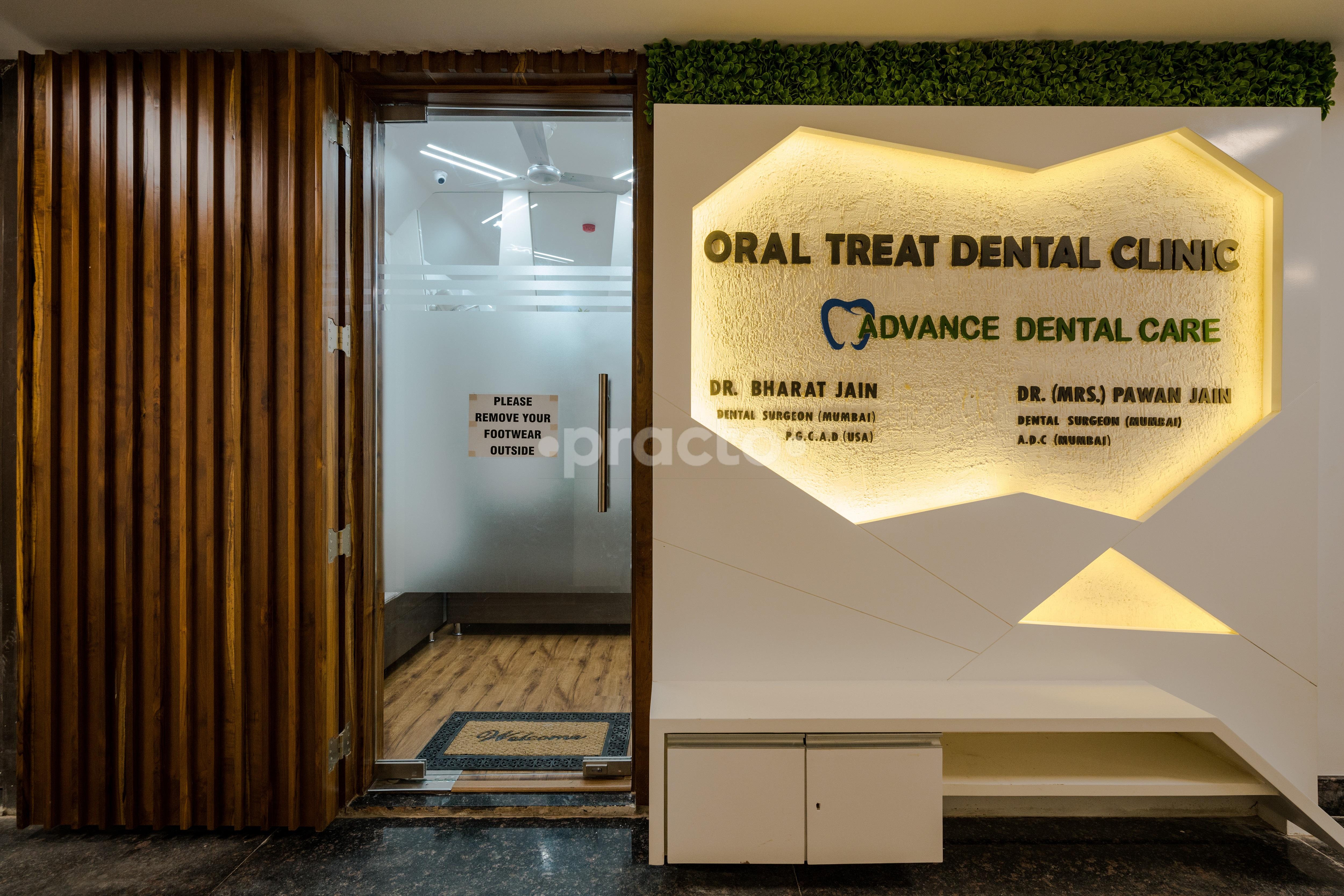 Entrance at Oral Treat Dental Clinic Chembur Mumbai