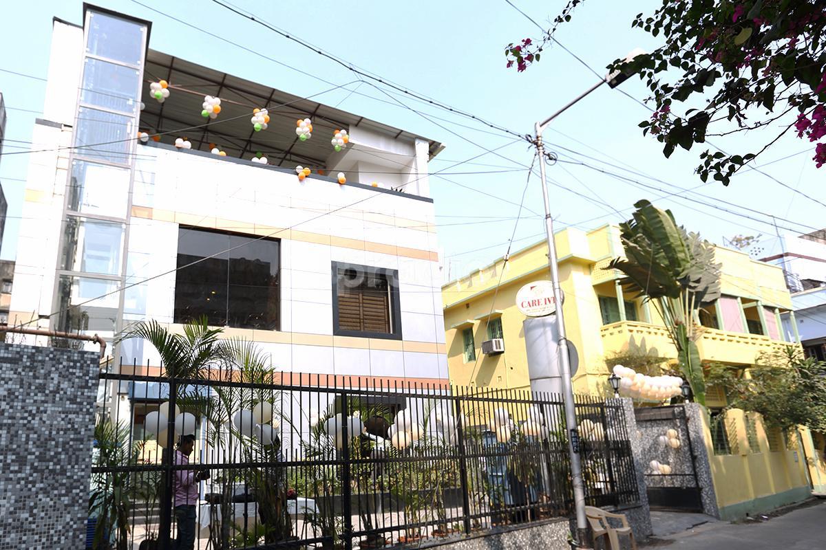 Entrance at Care IVF Lansdowne Market Kolkata