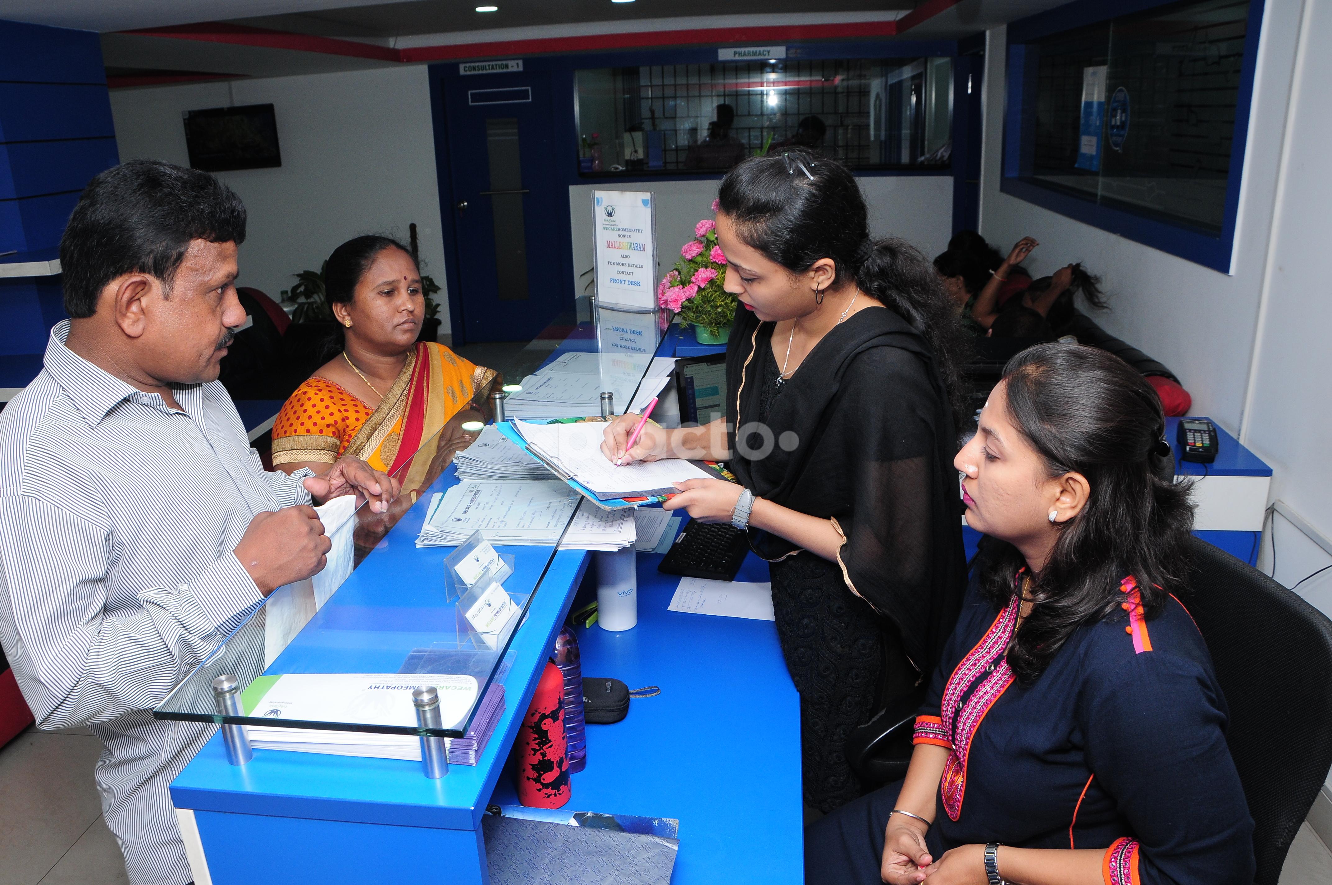 Reception at Wecare Homeopathy Jayanagar 4 Block Bangalore