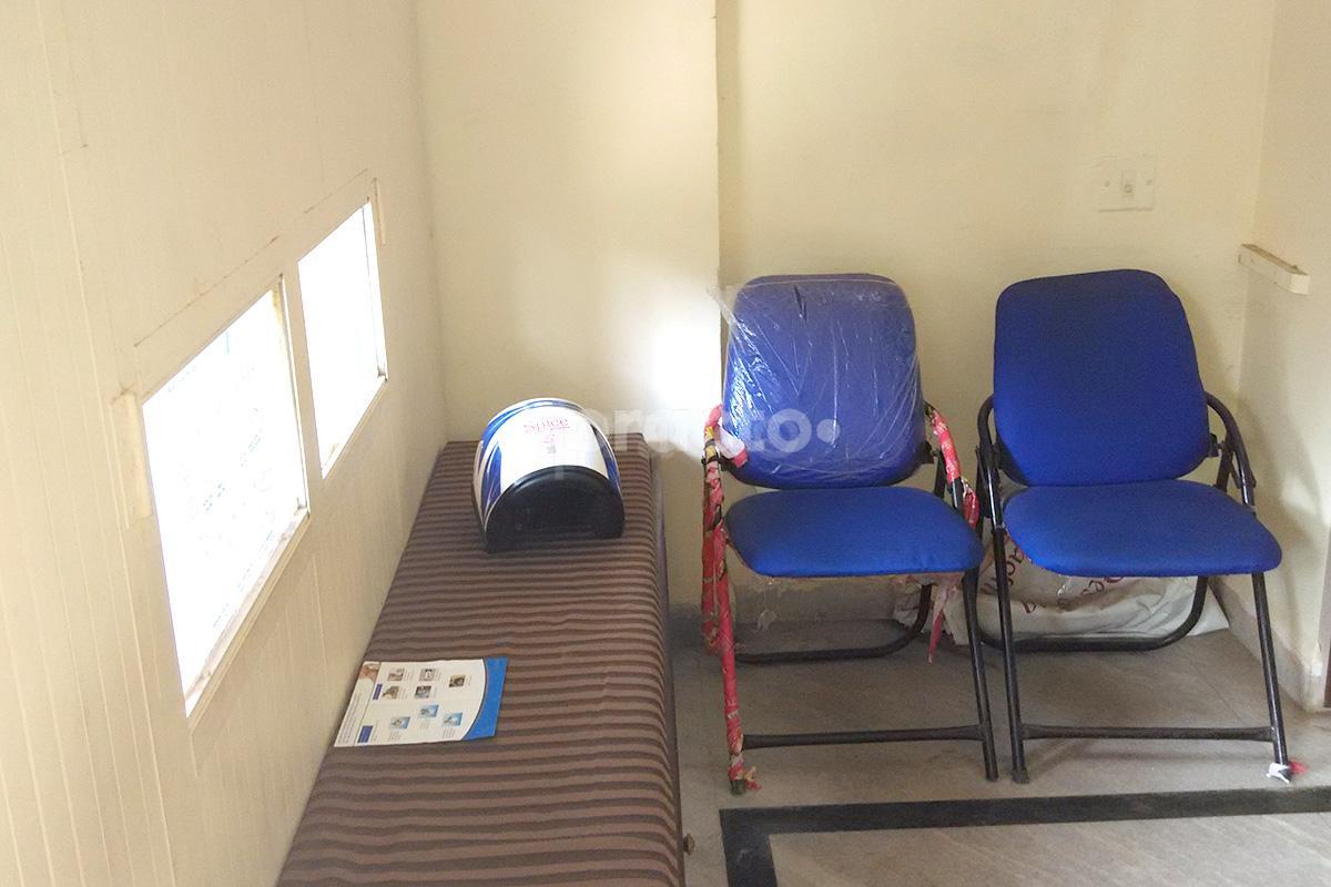 Waiting Area at Sai Dental Clinic Borivali West Mumbai
