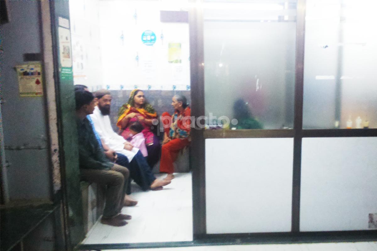 Waiting Area at Barkaat Clinic Mira Road Mumbai
