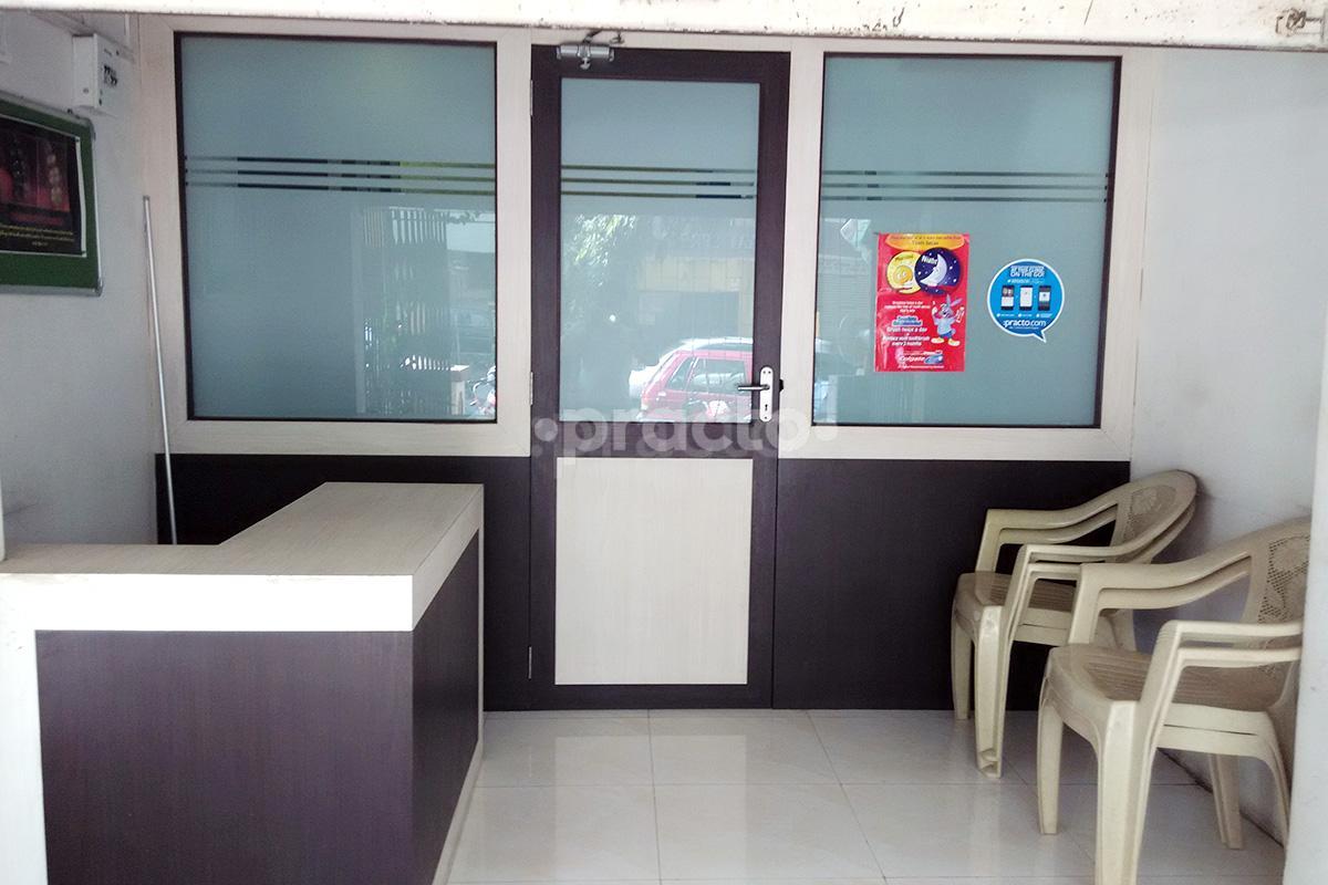 Waiting Area at Janhavi Dental Clinic Borivali Mumbai
