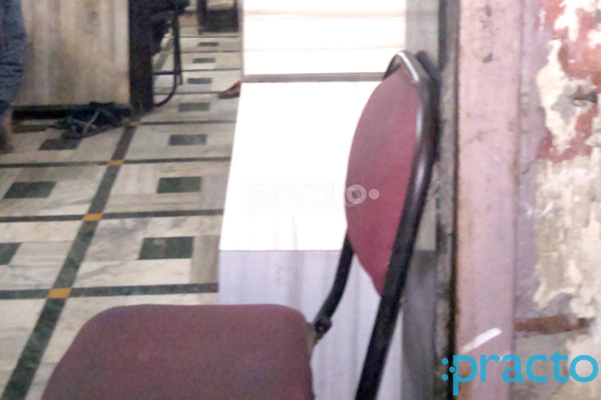 Waiting Area at Insha Clinic Bhayandar East Mumbai