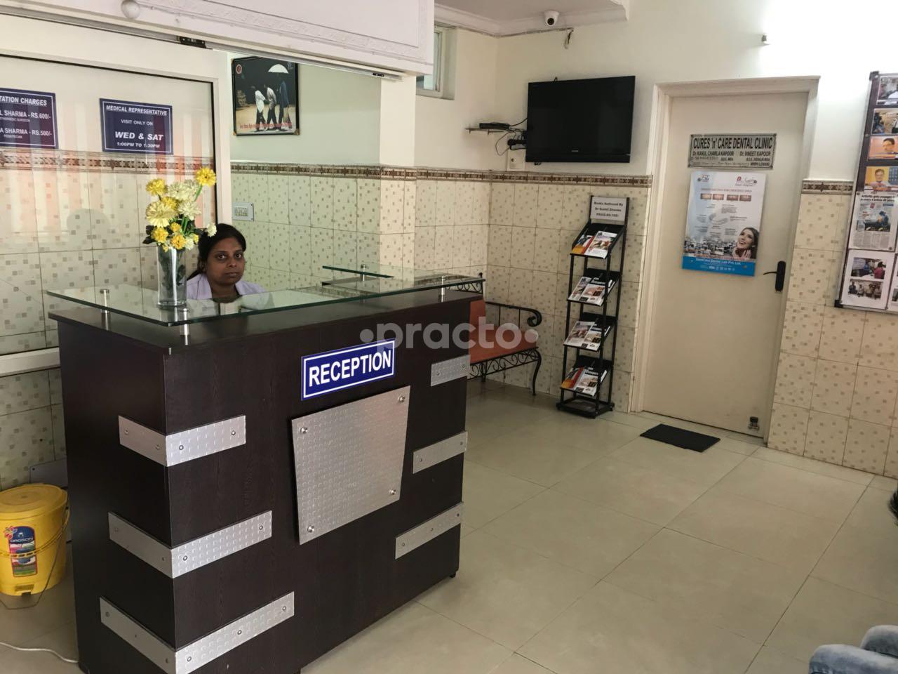 Reception at Cures 'n' Care Dental Clinic Mayur Vihar Ph-II Delhi
