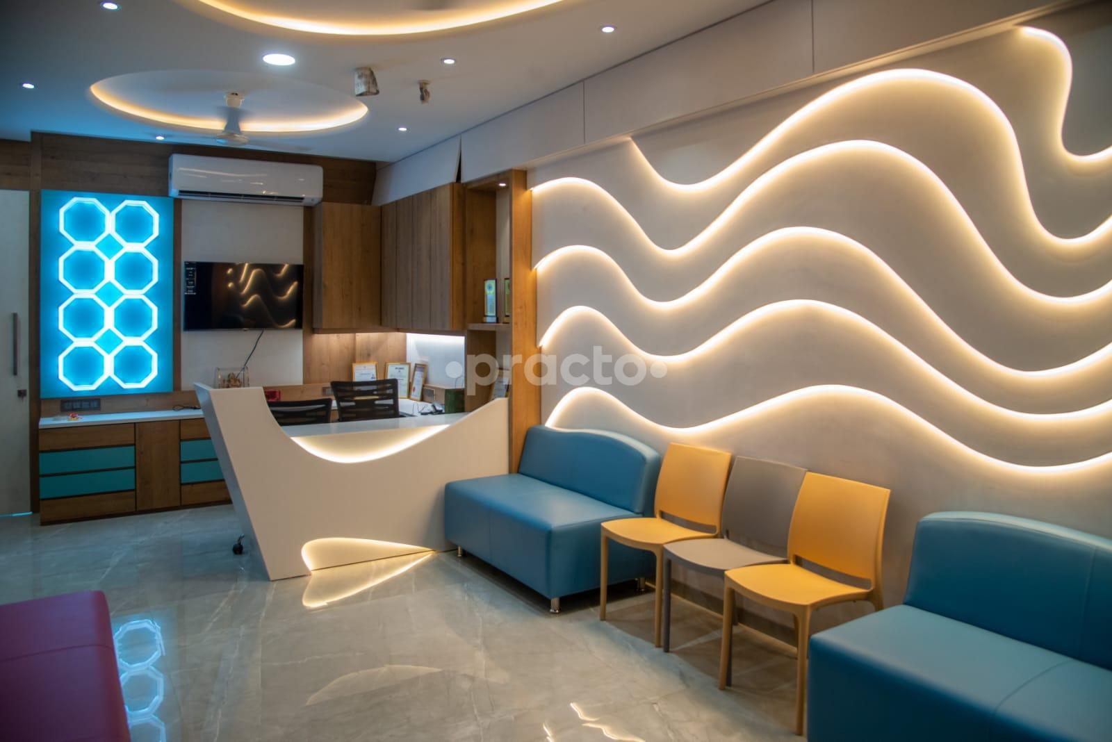 Waiting Area at Shreeji Eye Clinic Andheri West Mumbai