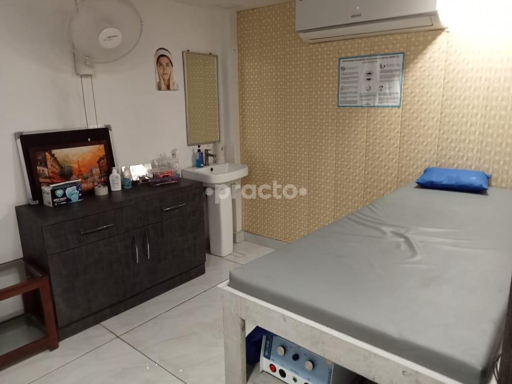 Sample Collection Area at Skin Beats Clinic Allahabad Kty. Allahabad