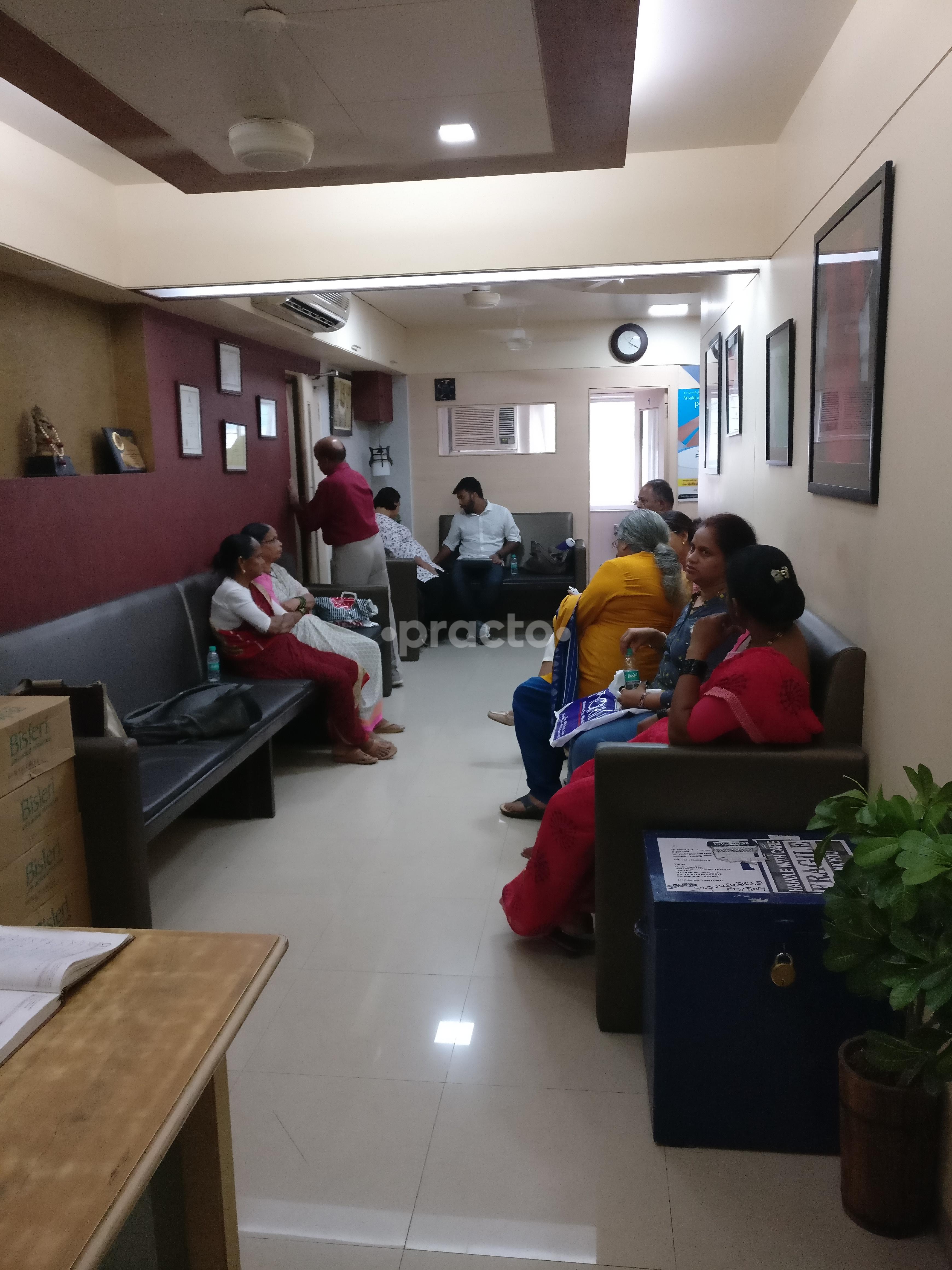 Waiting Area at AccentLife Physiotherapy & Rehab Centre Wadala Mumbai