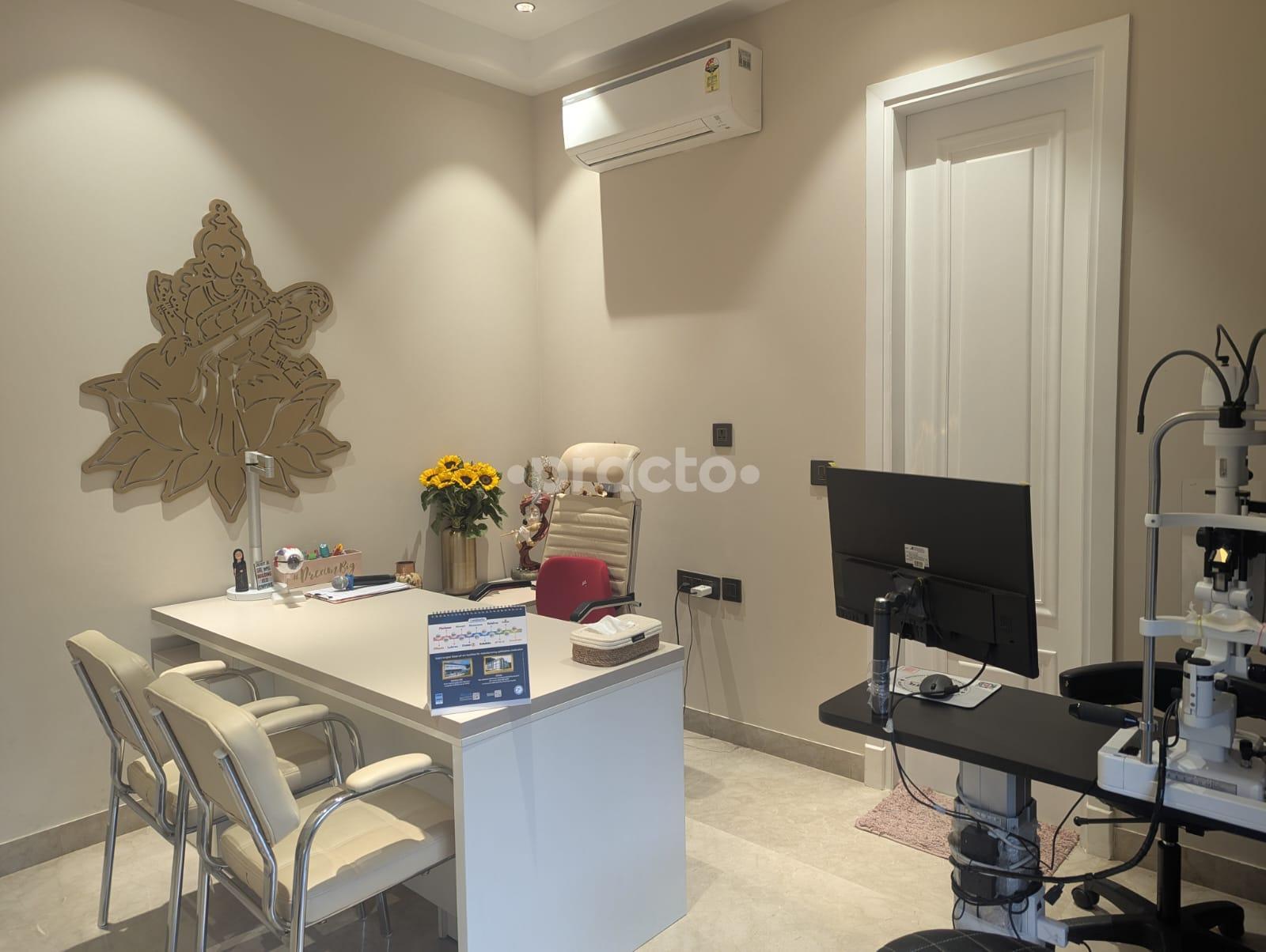 Consultation Room at Netram Eye Foundation Greater Kailash Part 2 Delhi