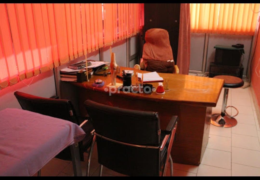 Consultation Room at Rama Hospital George Town Allahabad