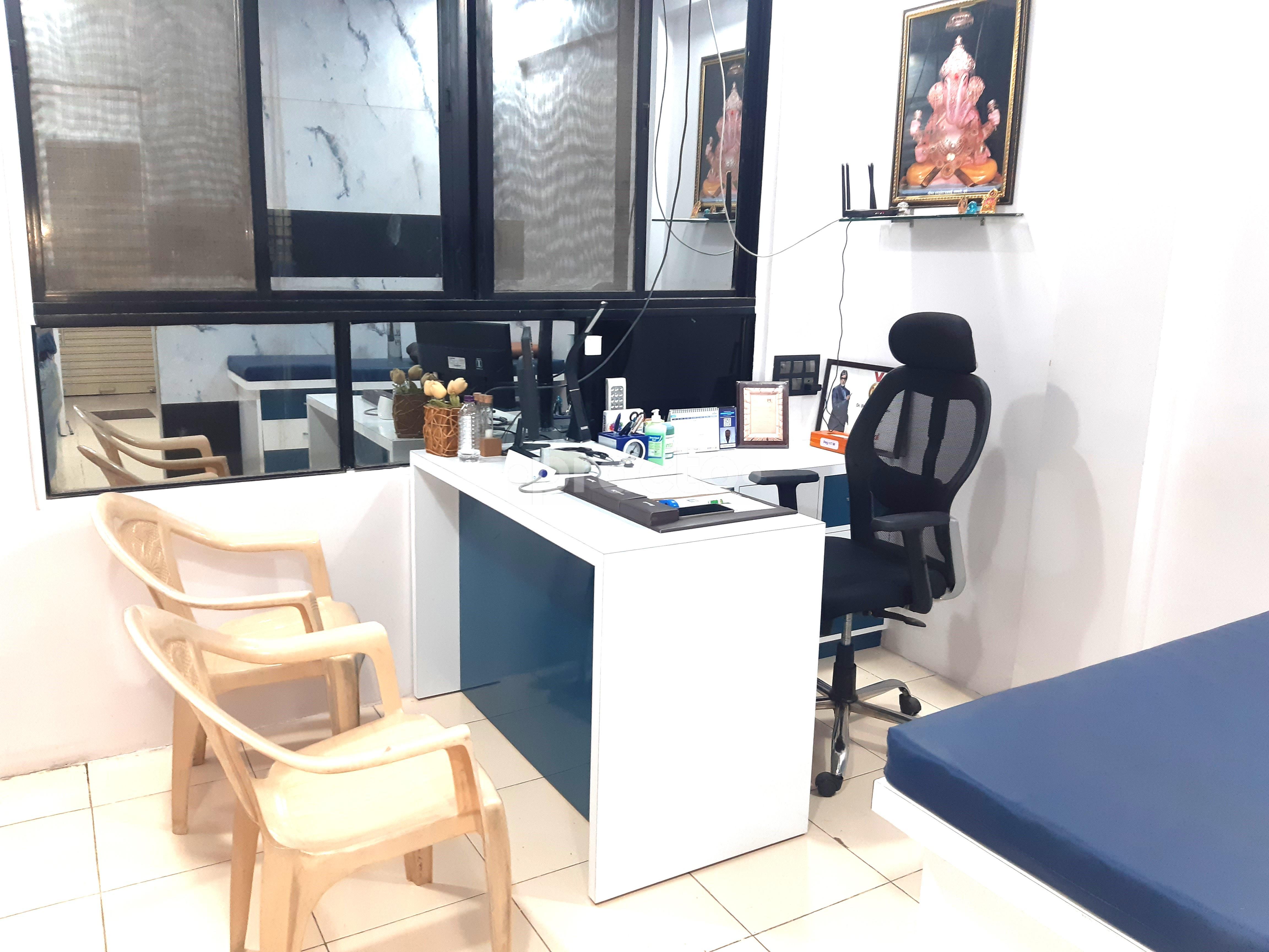 OPD/Ward at Dr. Bhushan Chaudhari Clinic Pimpri-Chinchwad Pune