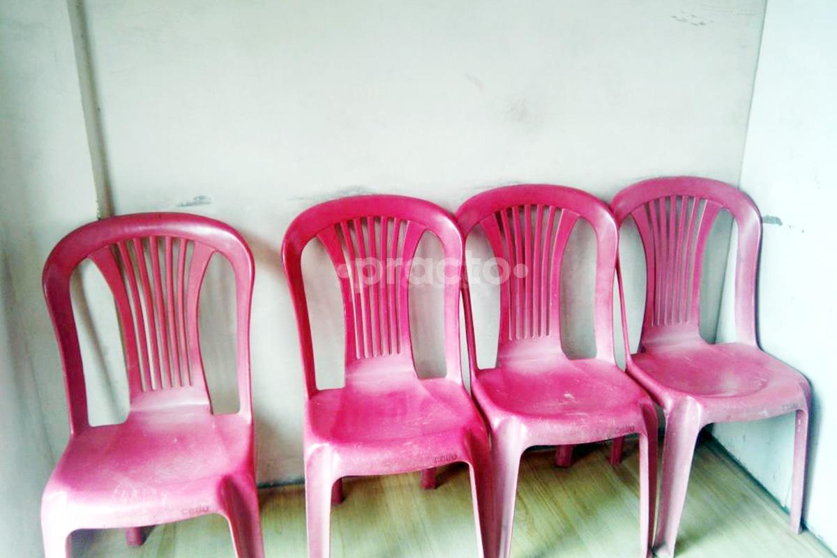 Waiting Area at Shri Clinic Bavdhan Pune