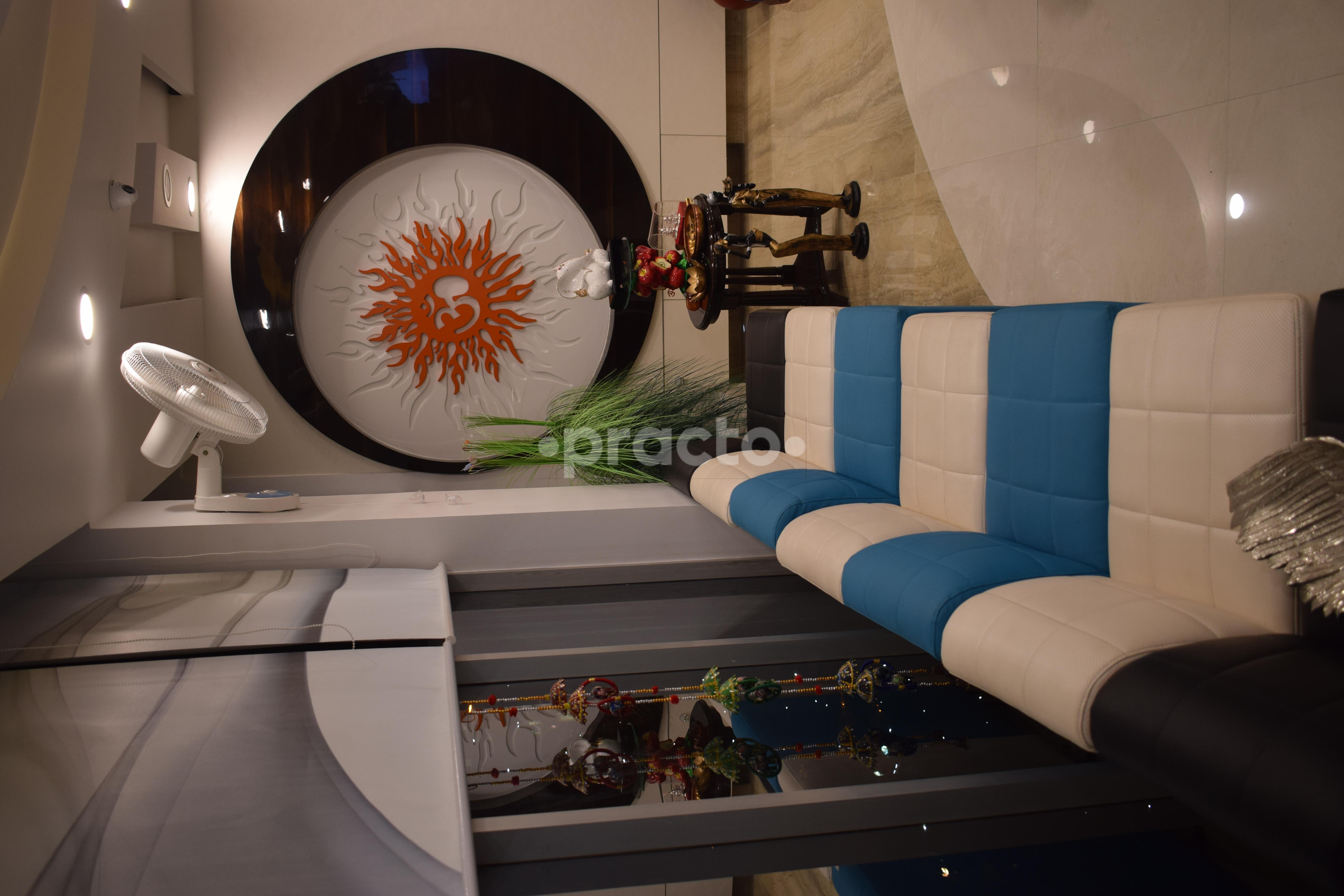 Waiting Area at SRV Gynae & ENT Clinic Paschim Vihar Delhi