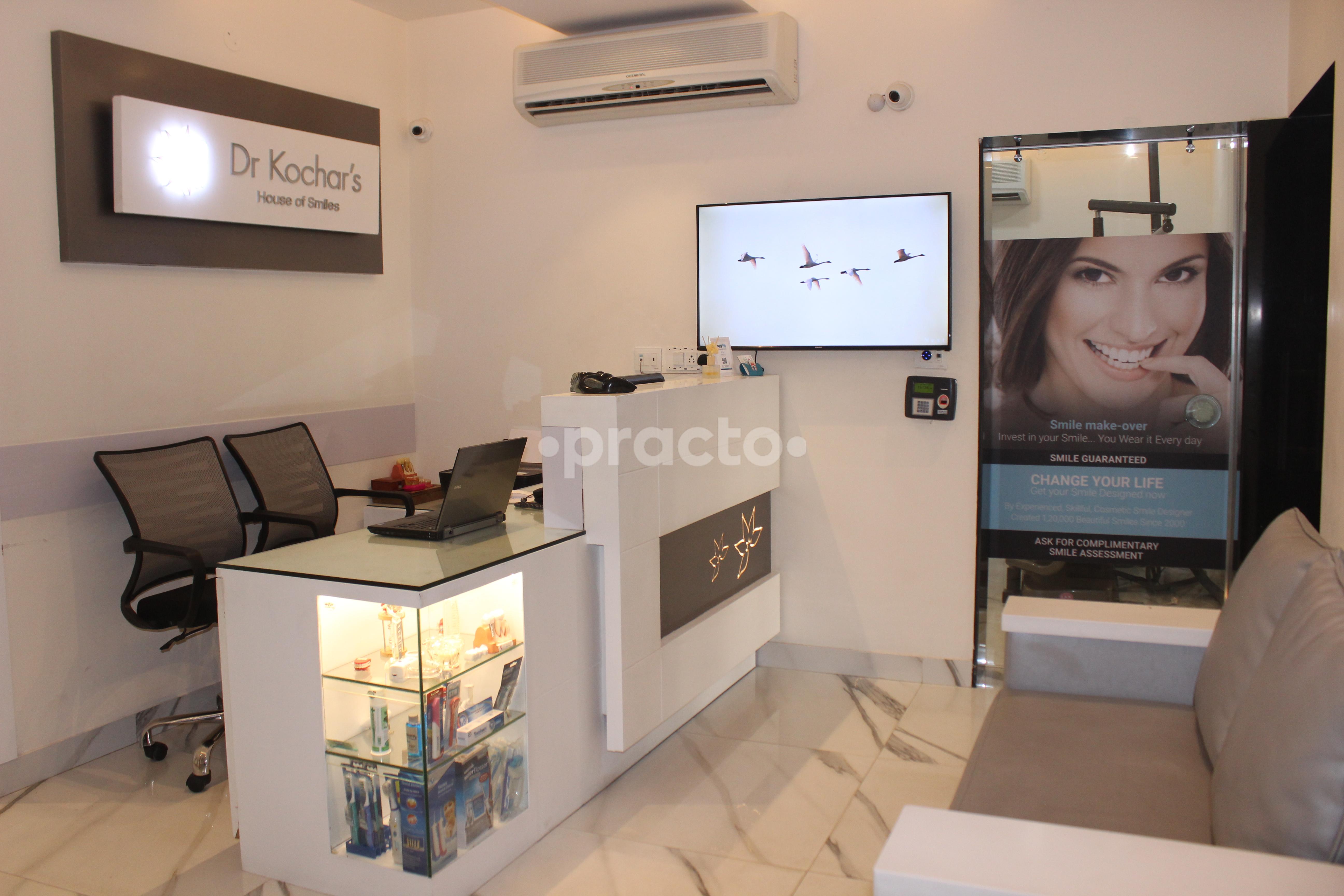 Reception at Dr Kochar’s House of Smiles Sector 21 Chandigarh