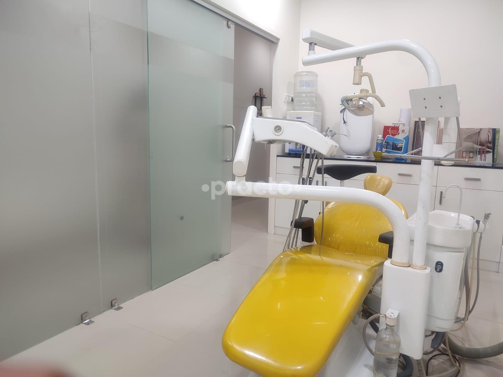 Consultation Room at Manav Dental Care Padur Chennai