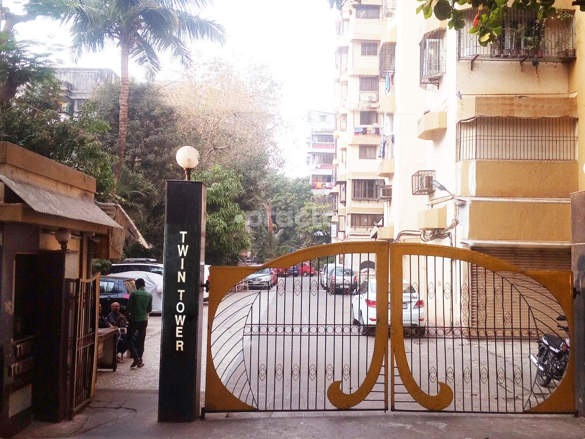 Entrance at Vitatsu Dental & Multispeciality Clinic Andheri West Mumbai
