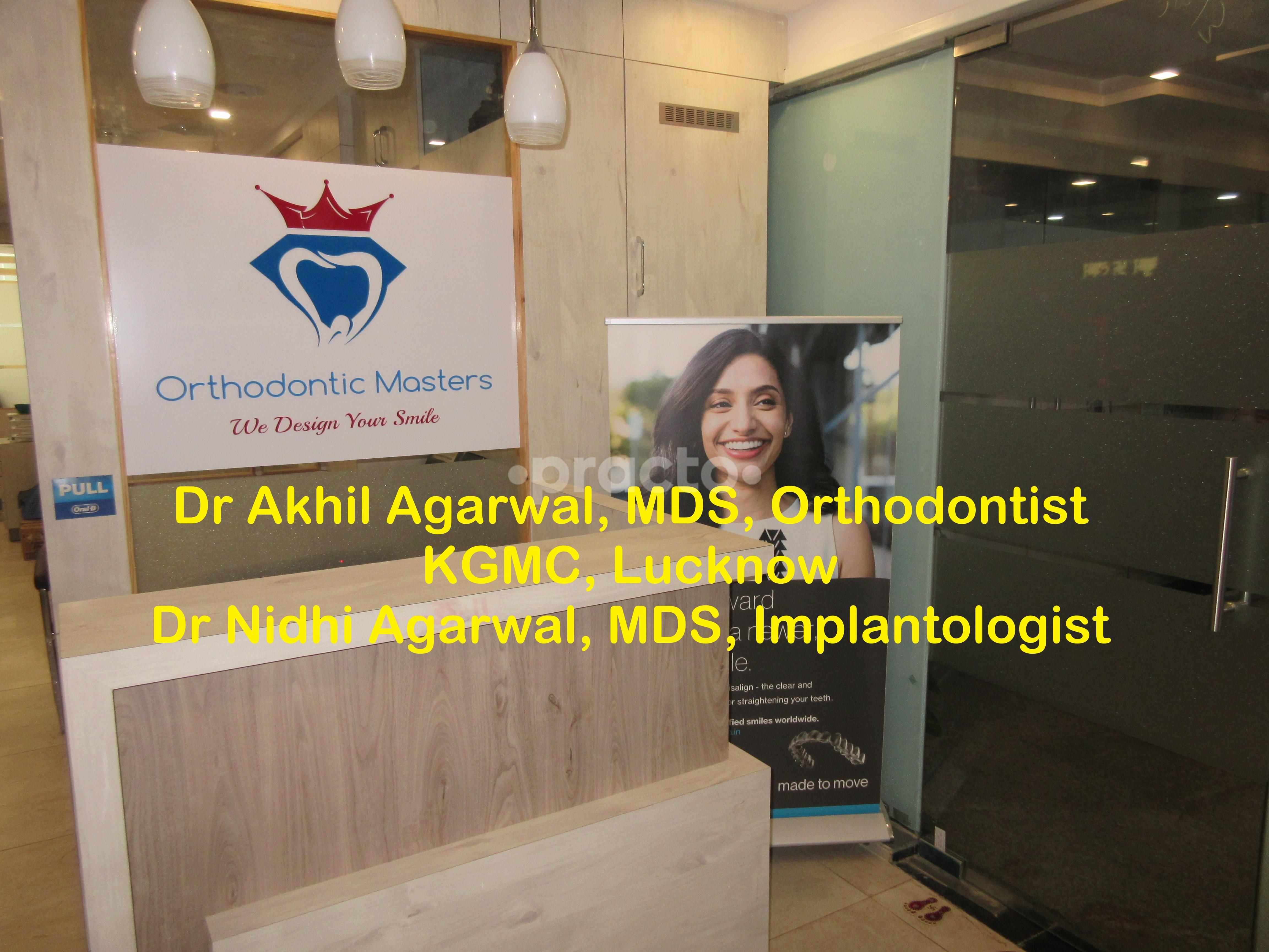 Reception at Orthodontic Masters - Dental Braces Aligners Gomtinagar Lucknow