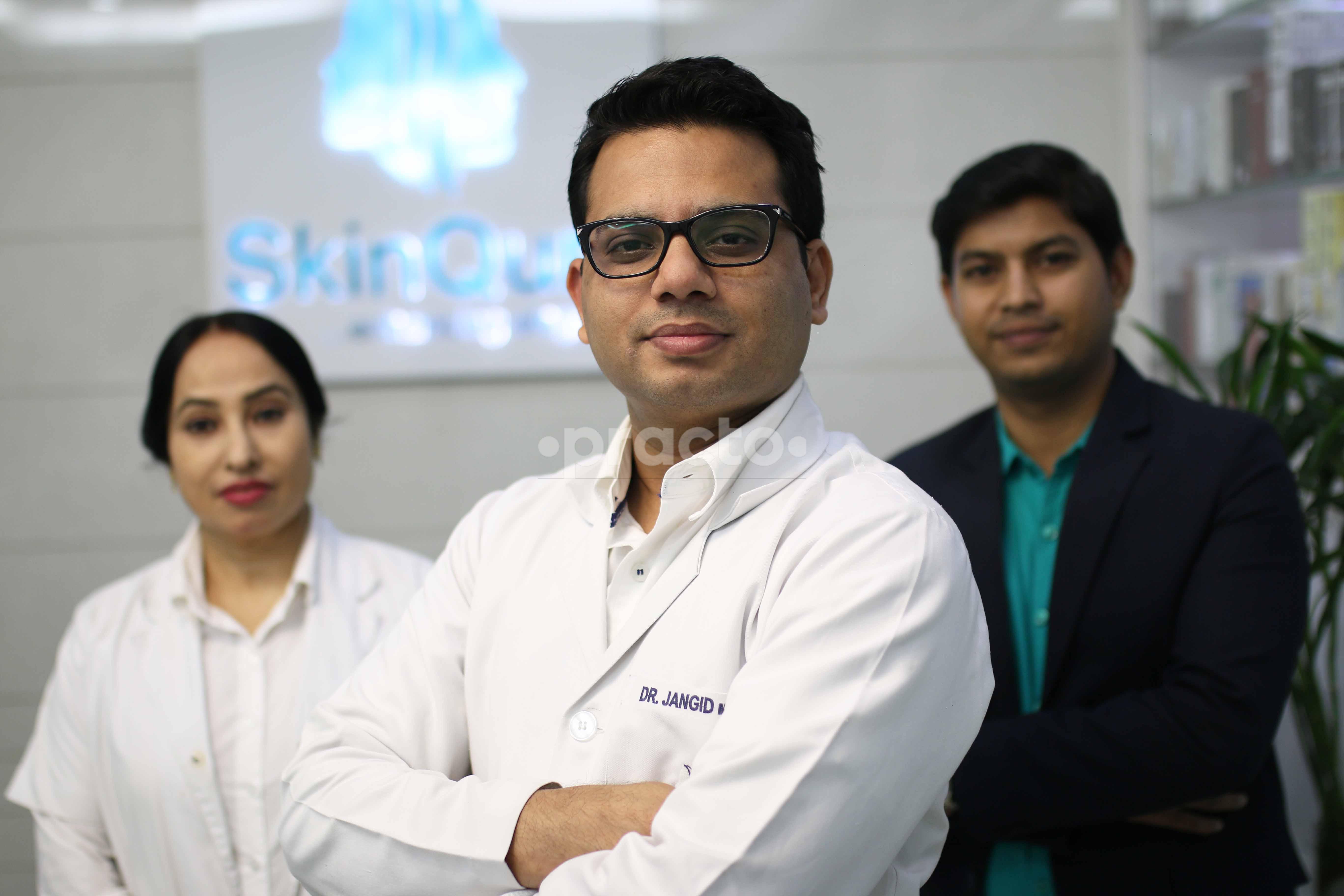 Reception at SkinQure Saket Delhi