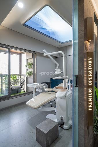 Equipment Area at Somani's Orthodontic And Dental Clinic Satellite Road Ahmedabad
