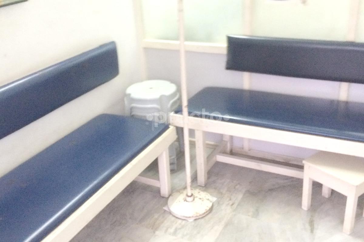 Waiting Area at Dr. Rajesh T Trivedi Clinic Sama Vadodara