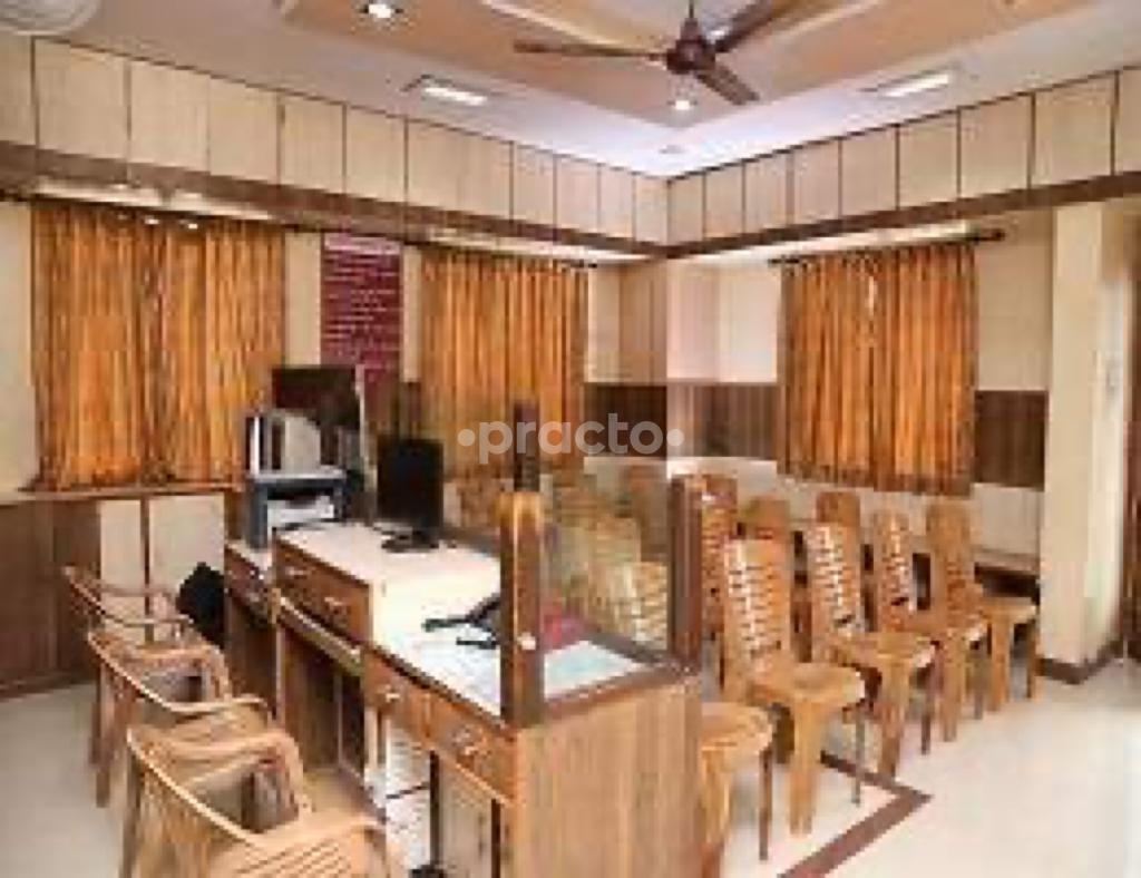 Waiting Area at Advance Orthopaedic And Physiotherapy & Dental Clinic Pundalik Nagar Aurangabad