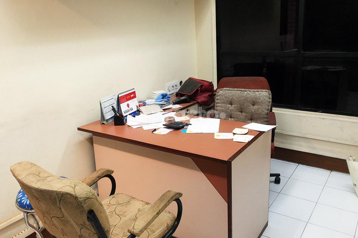 OPD/Ward at Nesha Medical Stores Elliot Road Kolkata