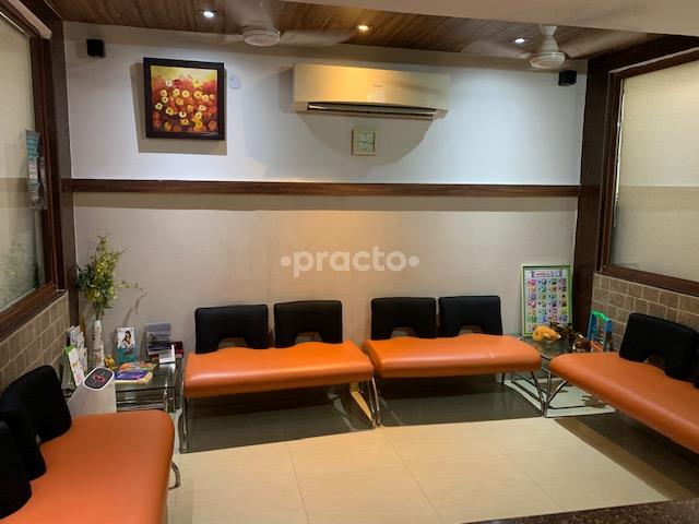 Waiting Area at Dr. Nakra Clinic Malviya Nagar Delhi