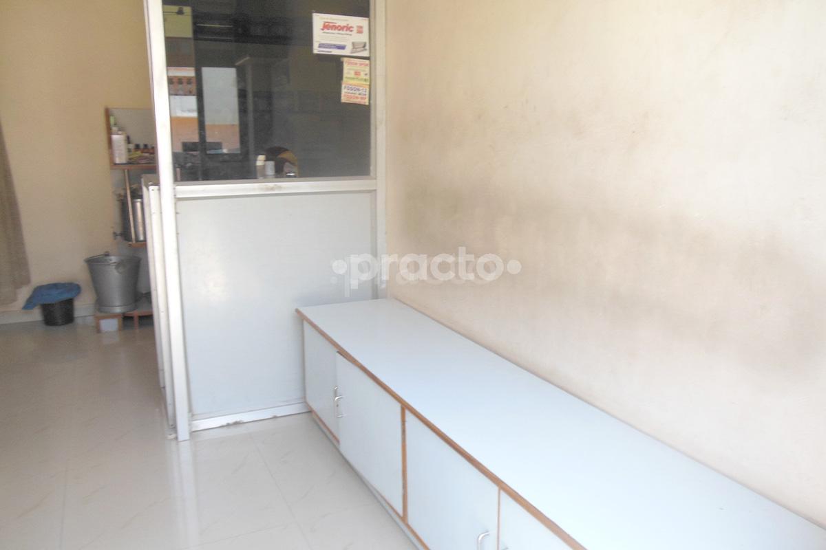 Waiting Area at Bharti Clinic Waghodia Road Vadodara