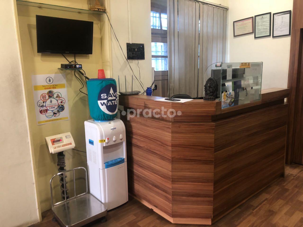 Reception at Synergy Diabetes Specialty Clinic & Diagnostics VV Puram Bangalore