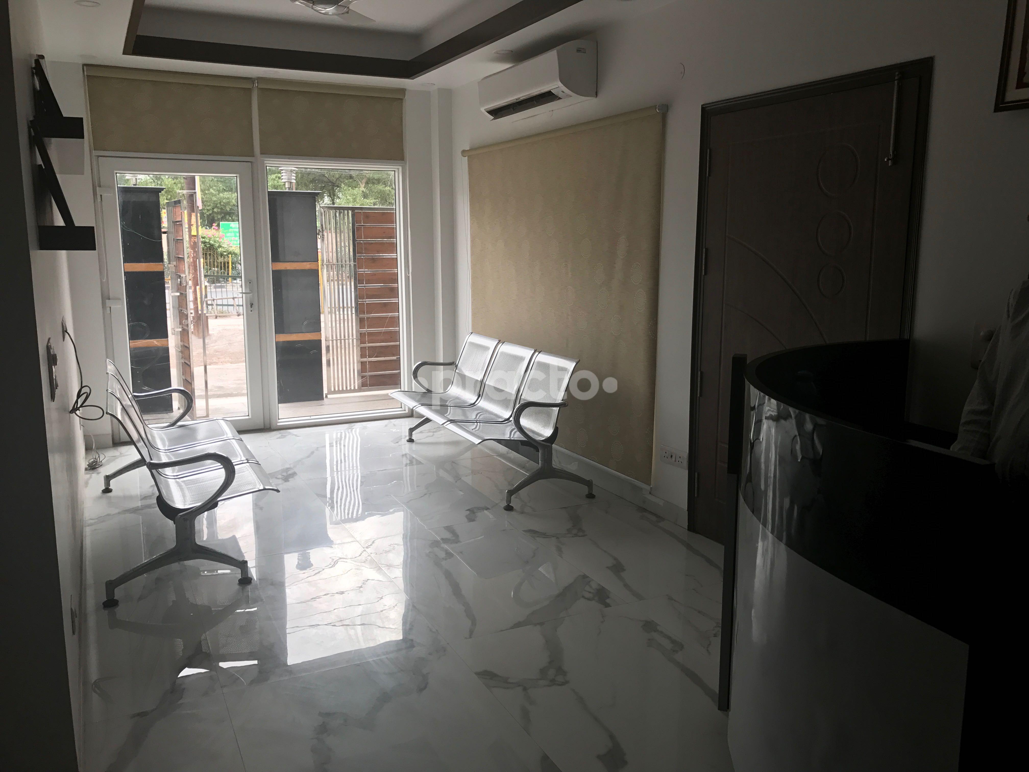 Waiting Area at Dr. Akash Garg Clinic Sector 22 Noida