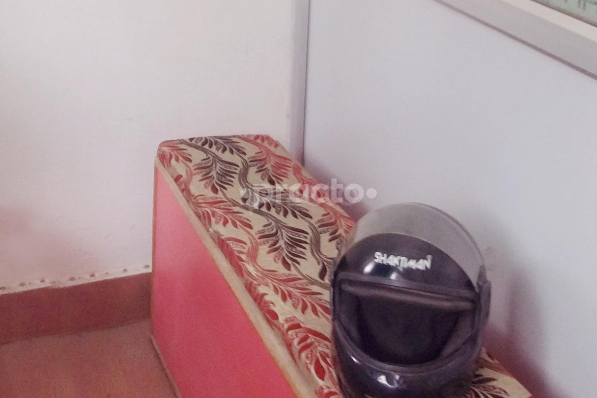 Waiting Area at Kulvriksh Dental Clinic Indira Nagar Lucknow