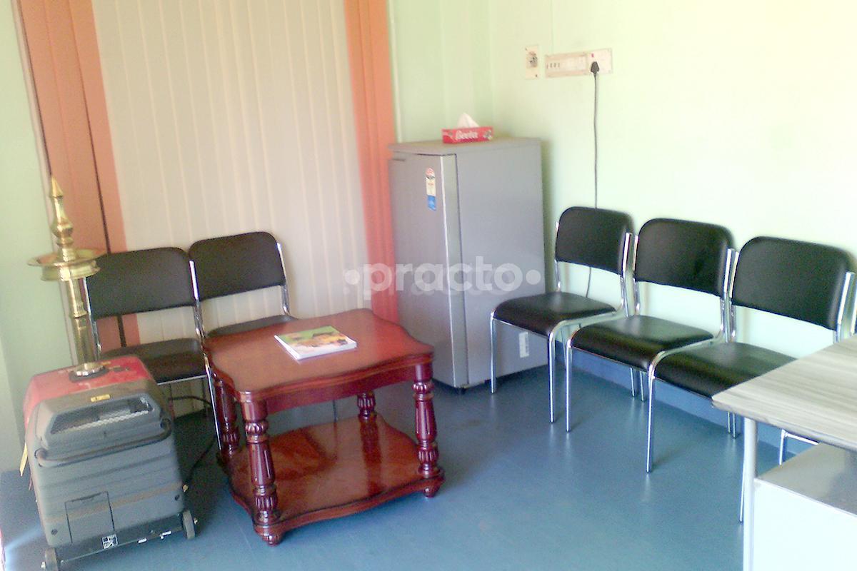 Waiting Area at Sree Balaji Speciality Dental Clinic & Implant Center Thirumala Thiruvananthapuram
