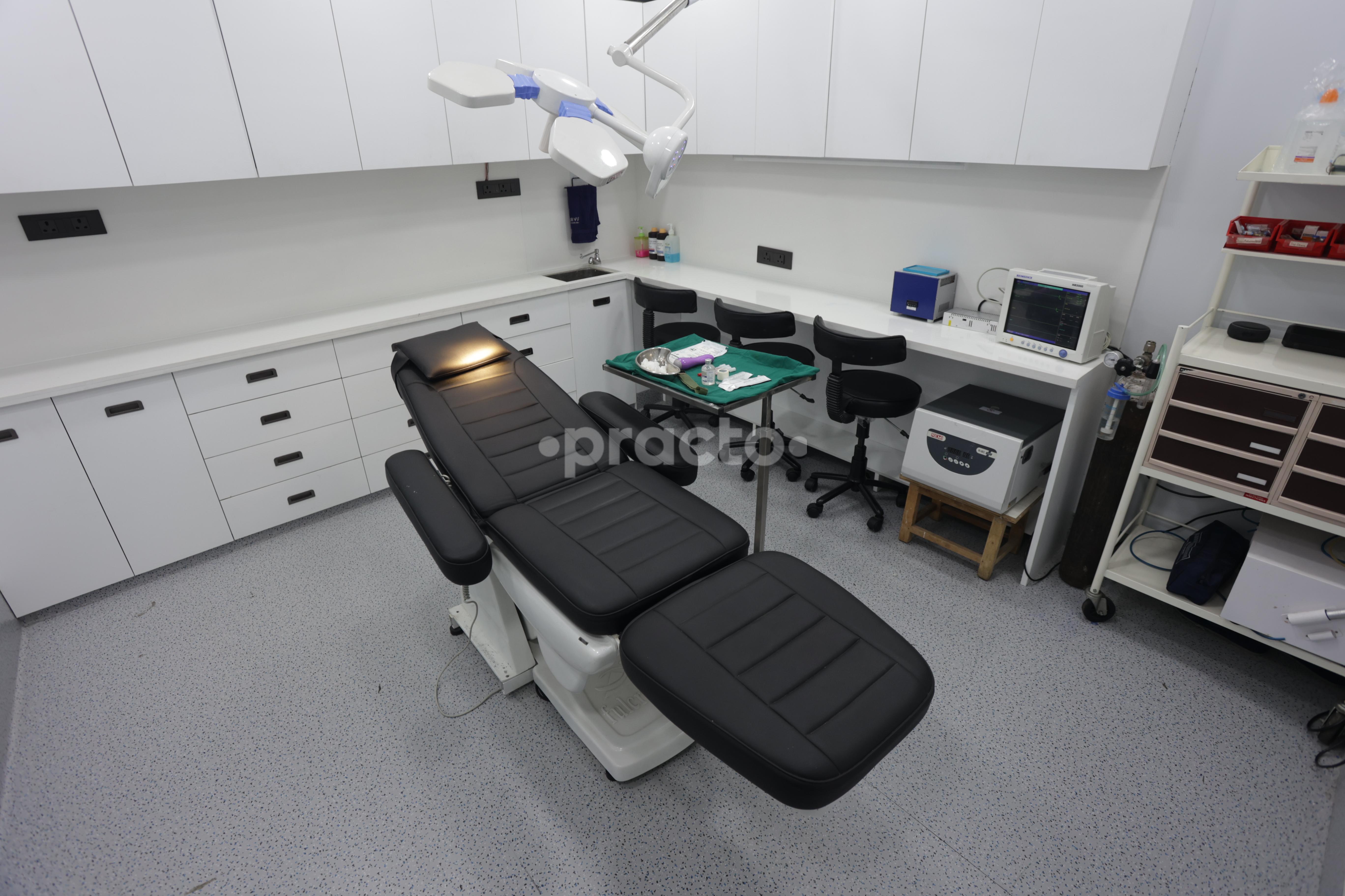 Operation Room at Dr. Amit Kerure Skin Clinic Vashi Navi Mumbai