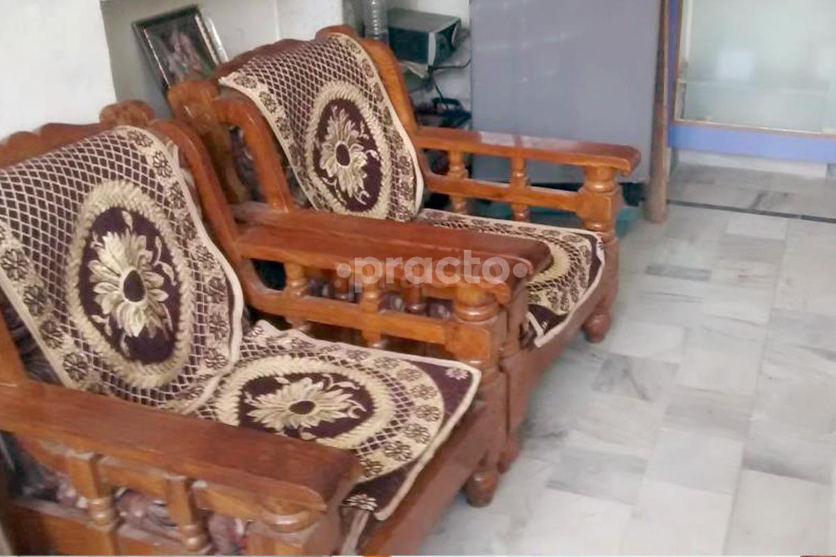 Waiting Area at Shri Balaji Dental Clinic Jodhpur Nagorigate Jodhpur