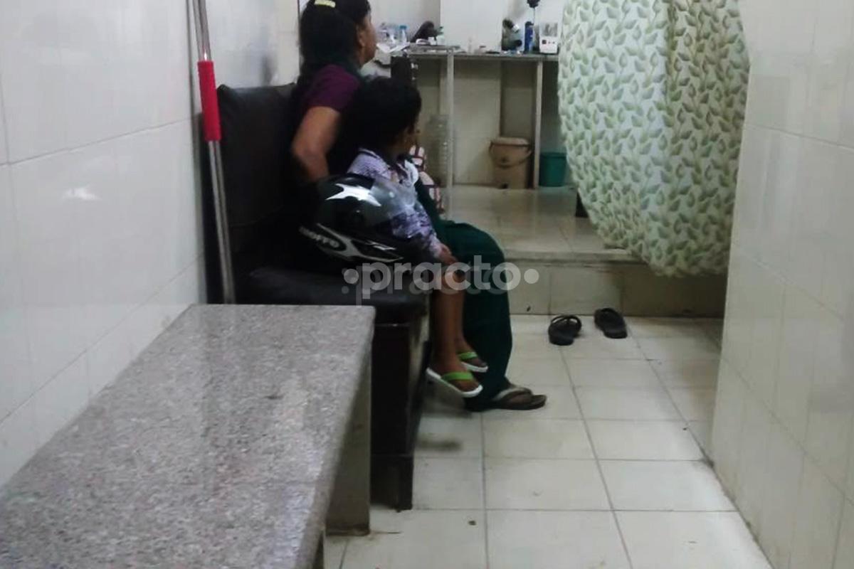 Waiting Area at Smile Dental Clinic Jodhpur Sojati Gate Jodhpur