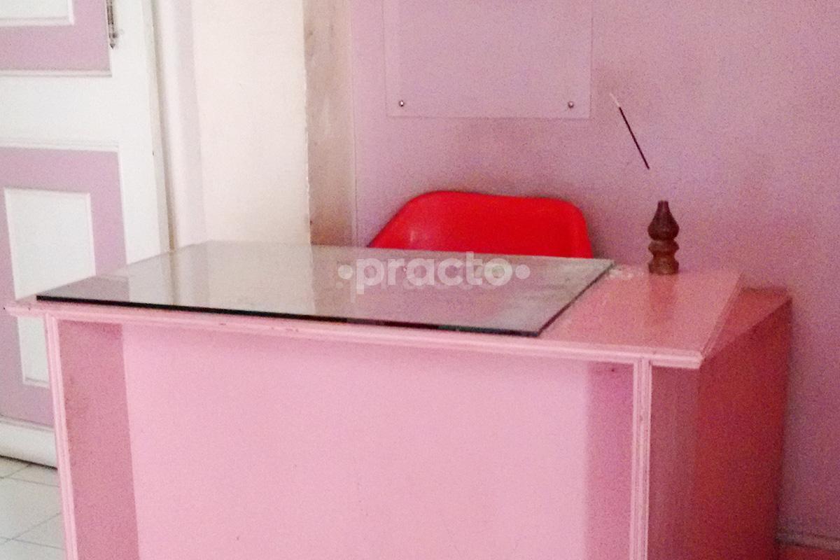 Reception at Chitko Dental clinic MG Road Nashik