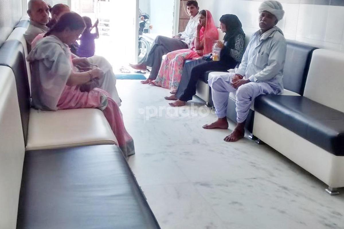 Waiting Area at Smile Dental Clinic Pratap Nagar Jodhpur