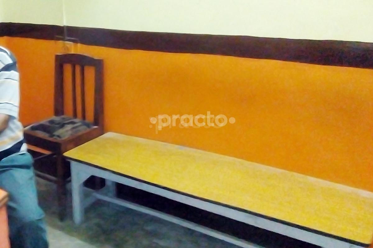 Waiting Area at Mahima Clinic Ashiyana Lucknow