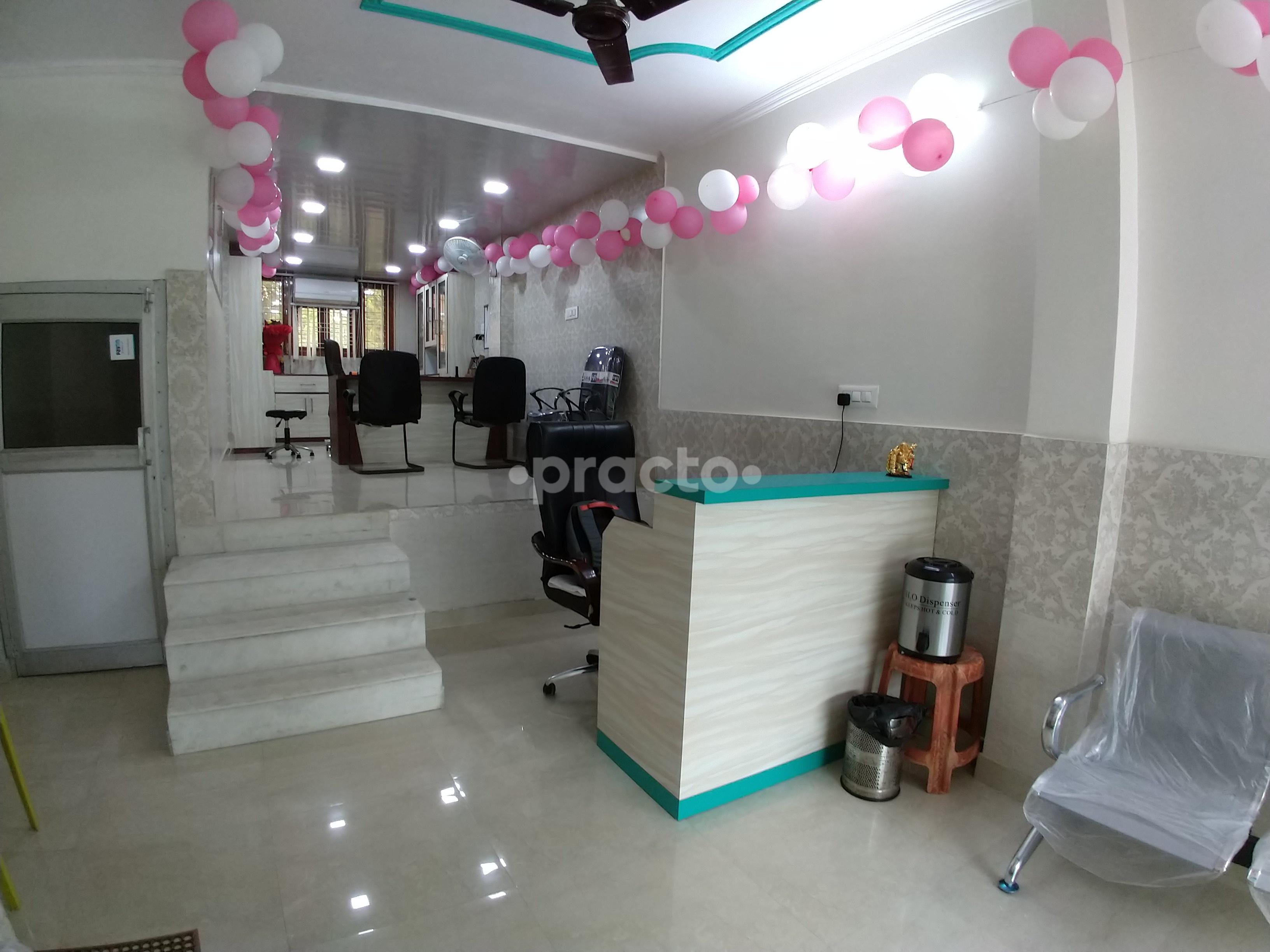 Reception at Cure Homeopathic Clinic Rohini Sector 20 Delhi