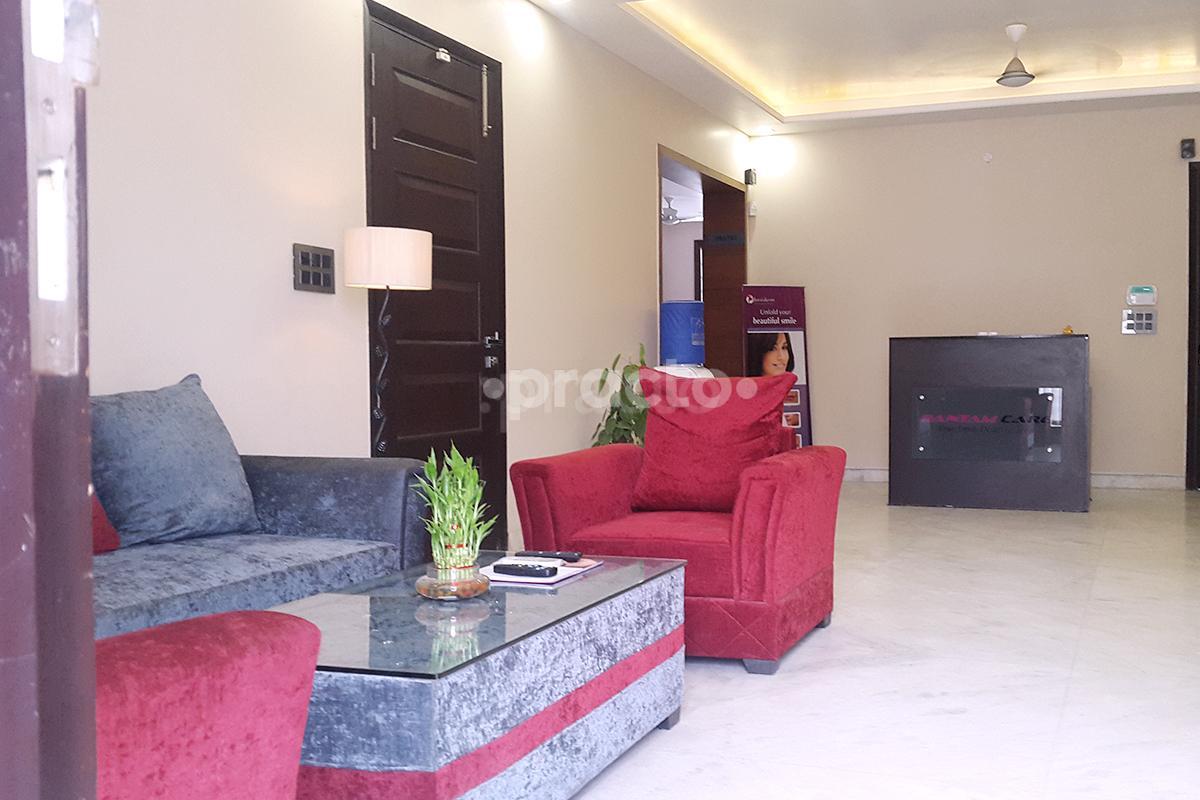 Waiting Area at Dental & Hair Transplant Clinic Gurgaon Sector 45 Gurgaon