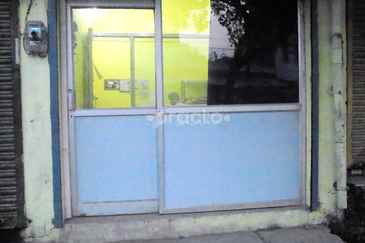 Entrance at A. N. M. Herbal Gastro Care Clinic Thakurganj Lucknow