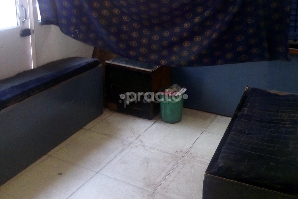Waiting Area at Dr Greeks Health Point Saadatganj Lucknow